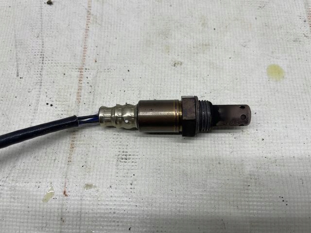 39510c0b4ca584f81eb8e4854825