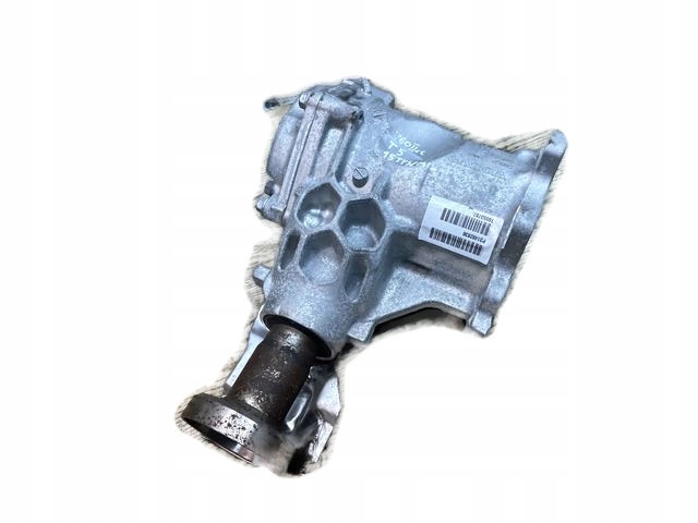 VOLVO V60 II CC T5 MOST DYFER REDUKTOR PRZÓD 31492836