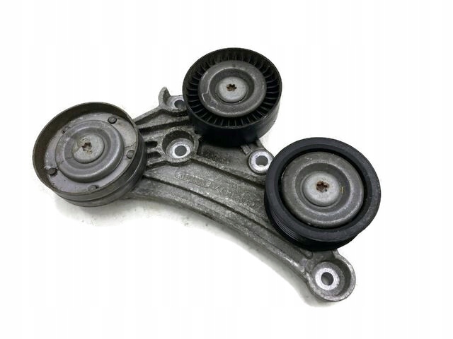 VOLVO XC90 NAPINACZ ROLKA PASKA 31460388