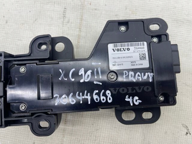 8d0544454446adc9ec8ba3995f1a