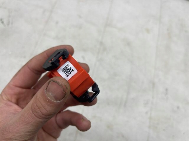 cfc073854dcc84df80a1f1b3d63d