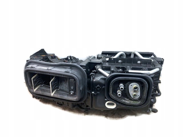 VOLVO S90 T8 NAGRZEWNICA EM968007