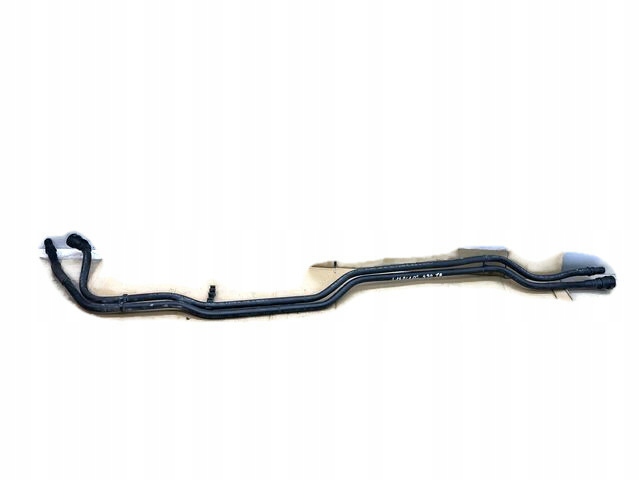 VOLVO S90 T8 RURA PRZEWÓD 31689102