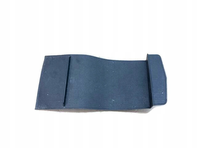 VOLVO XC40 WKŁADKA GUMA TUNELU MATA 31469025