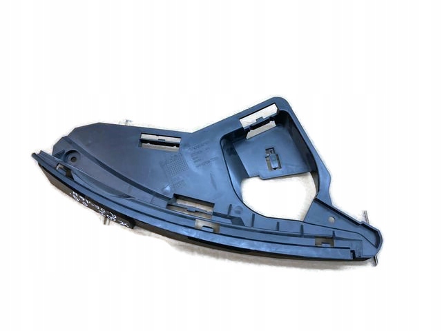 VOLVO XC60 R-DESIGN MOCOWANIE LAMPY PRAWE PRZEDNIE 30763434