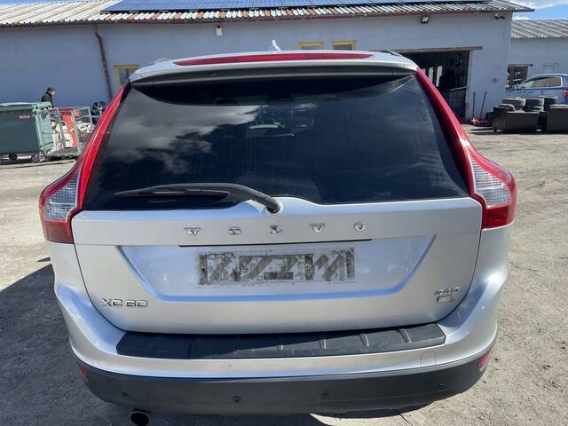 VOLVO XC60 I KLAPA BAGAŻNIKA KOMPLETNA 08-13 426