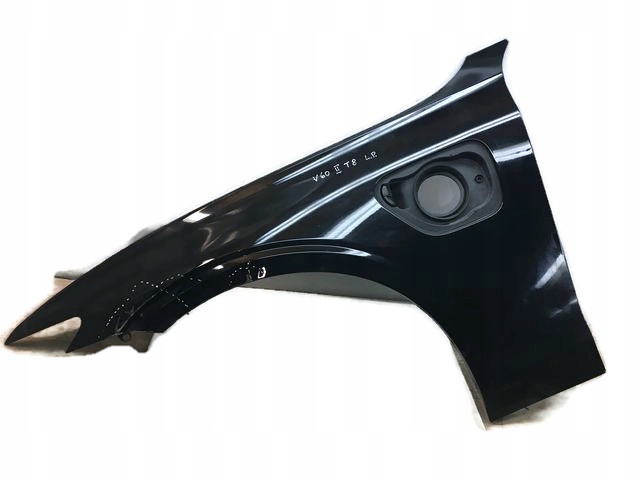VOLVO V60 II T8 BŁOTNIK LEWY PRZEDNI PRZÓD