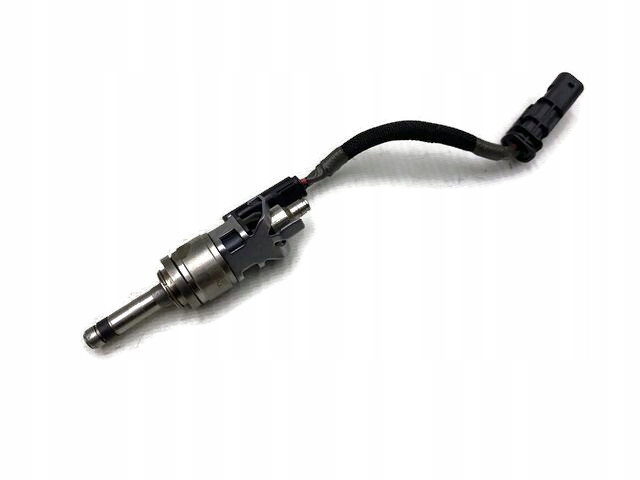 VOLVO XC40 S60 V60 XC60 XC70 S80 XC90 WTRYSKIWACZ 32140007