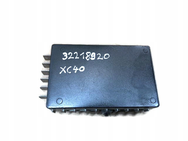 VOLVO XC40 MODUŁ ŁADOWARKI 32218920