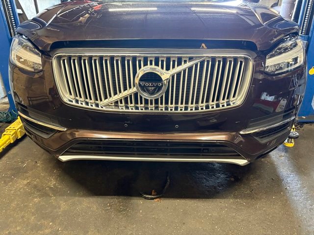 VOLVO XC90 ZDERZAK PRZEDNI PRZÓD 6PDC KAMERA 722