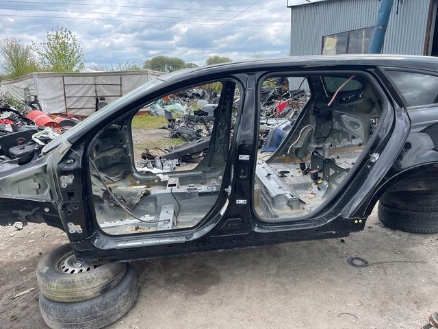 VOLVO V60 CC S60 PRÓG LEWY SŁUPEK 717