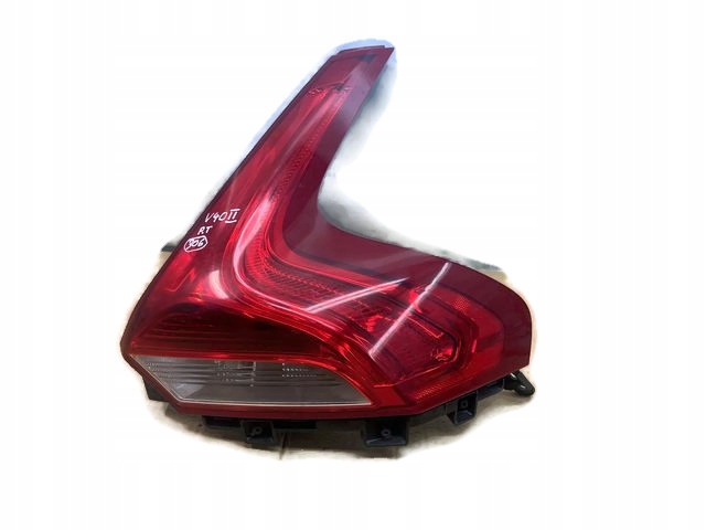 VOLVO V40 II LAMPA PRAWA TYLNA TYŁ 31395479