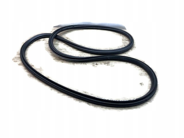 VOLVO XC60 II USZCZELKA DRZWI PRZEDNICH PRZÓD 32229253