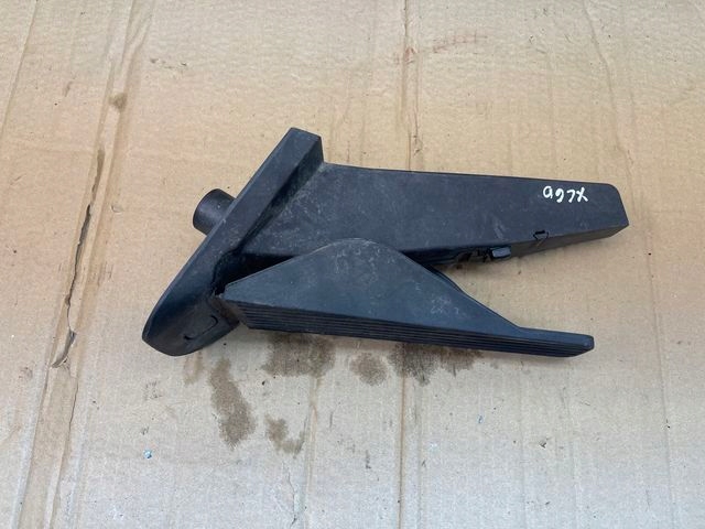 9e0bc66b465bac7a636bdd8dc0bc