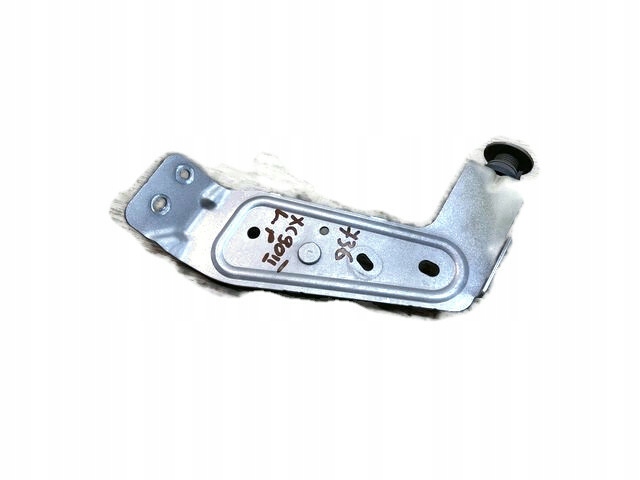 VOLVO XC90 II MOCOWANIE BŁOTNIKA LEWY PRZÓD 736