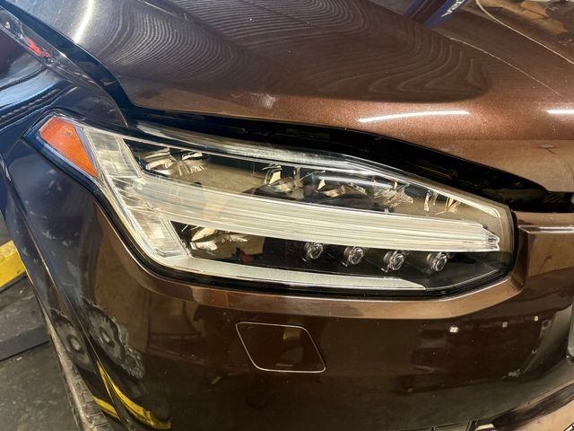 VOLVO XC90 LAMPA PRAWA PRZEDNIA FULL LED 31656989 USA