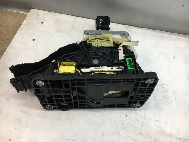 b5051ec244a18044758a1759e012