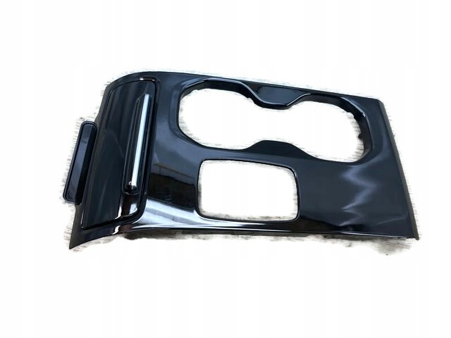 VOLVO XC40 RAMKA DEKOR SKRZYNI BIEGÓW 32262047