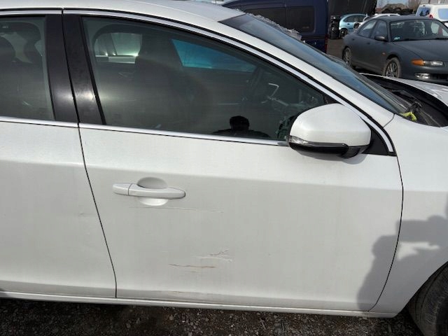 VOLVO S60 V60 LIFT DRZWI PRAWY PRZÓD PRAWE PRZEDNIE 707