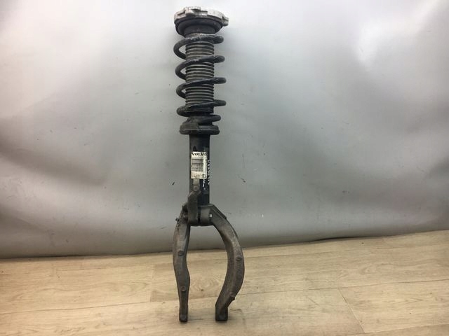 VOLVO V90 CC AMORTZYATOR LEWY PRZÓD 31476941