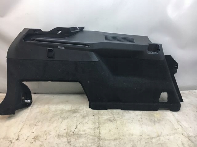 VOLVO XC90 II BOCZEK BAGAŻNIKA LEWY 39825155