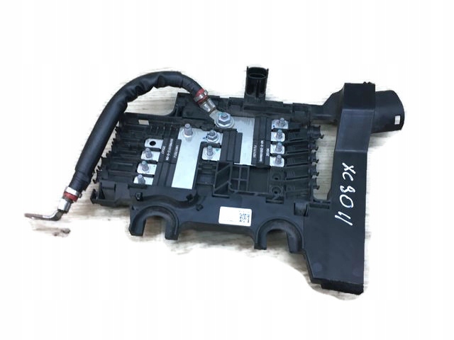 VOLVO XC90 II SKRZYNKA BEZPIECZNIKÓW 33256320