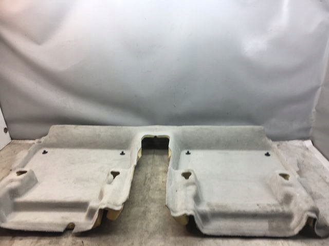 VOLVO XC90 II WYKŁADZINA PODŁOGA TYŁ BLOND 39830534