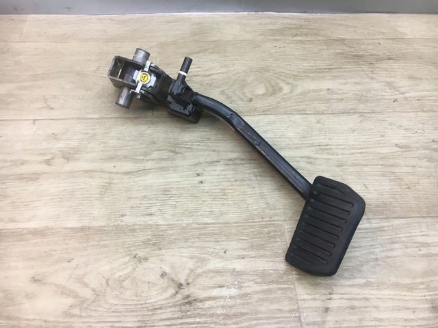 VOLVO XC90 II PEDAŁ HAMULCA 31381826