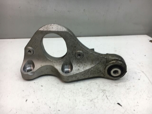 VOLVO XC90 II ŁAPA PODPORA PÓŁOSI 32222463