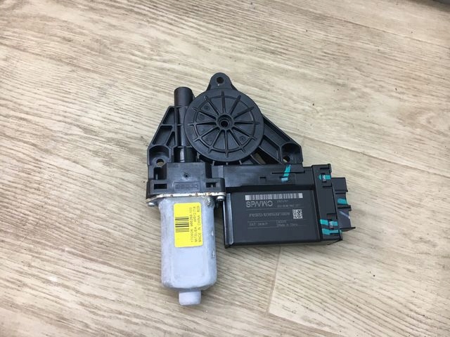 VOLVO S90 SILNICZEK SZYBY LEWY TYŁ 31674761