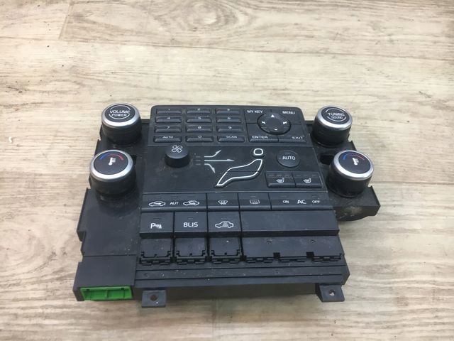 VOLVO V70 XC70 S80 PANEL KLIMATYZACJI 30782281