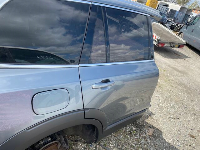 VOLVO XC90 II CC DRZWI PRAWY TYŁ 714 URBAN