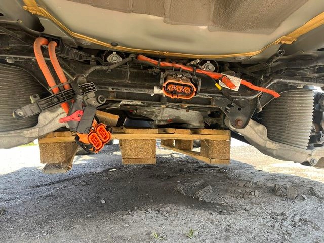 VOLVO XC60 T8 ZAWIESZENIE PNEUMATYCZNE KOMPLETNE