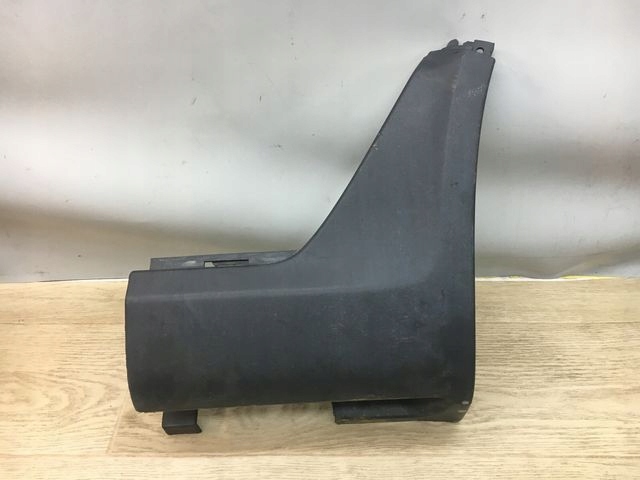 VOLVO XC70 KOŃCÓWKA PROGU LEWY TYŁ 31265319