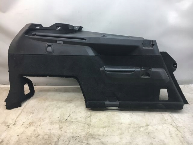 VOLVO XC90 BOCZEK BAGAŻNIKA LEWY 32234352