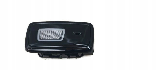 VOLVO XC60 XC90 LAMPKA PODSUFITKI PRAWA CZARNA 31699260