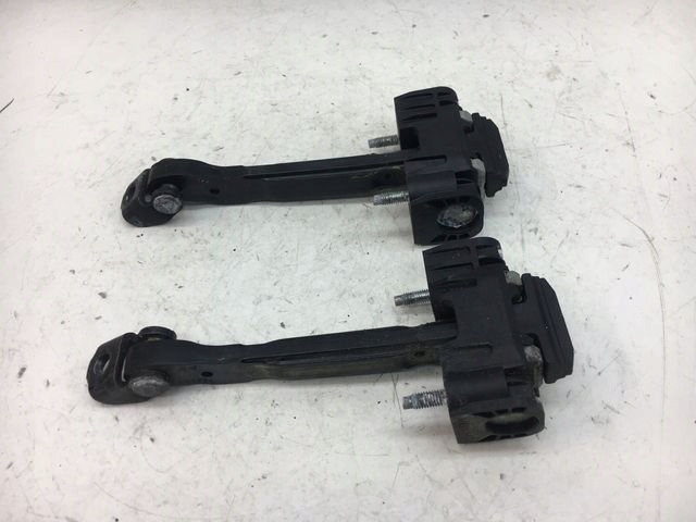 VOLVO XC60 S60 V60 OGRANICZNIK DRZWI TYŁ 31298467