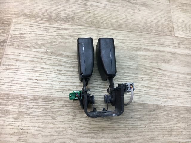 VOLVO S90 ZAPINKI PASA BEZPIECZEŃSTWA TYŁ 31369777