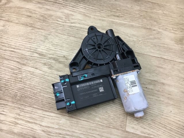 VOLVO S90 SILNICZEK SZYBY PRAWY TYŁ 31674762