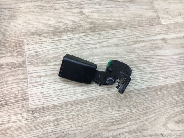 VOLVO S90 ZAPINKA PASA BEZPIECZEŃSTWA TYŁ 31369779