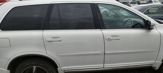 VOLVO XC90 LIFT 2014 R-DESIGN LISTWA BŁOTNIKA PRAWY TYŁ 614