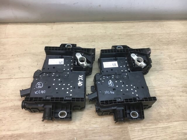 VOLVO XC40 MODUŁ AKUMULATORA KLEMA 32200334