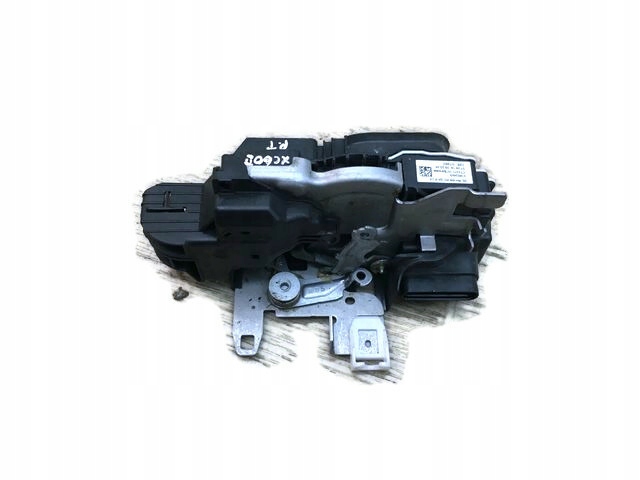 VOLVO XC60 II ZAMEK DRZWI PRAWY TYŁ 31462449