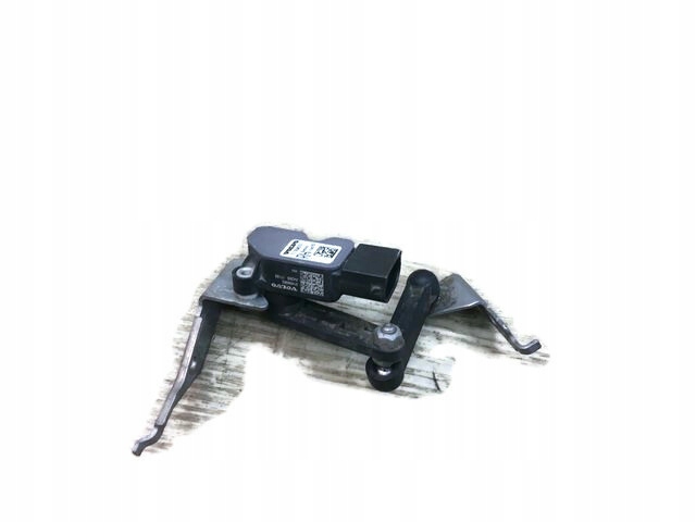 VOLVO XC90 II CZUJNIK POZIOMOWANIA XENON PRAWY 31406563