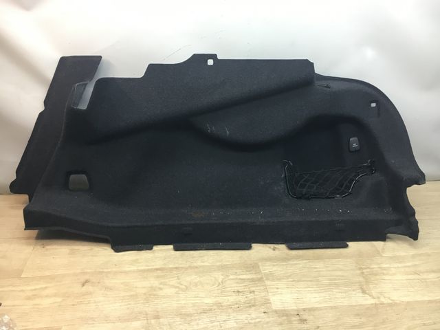 VOLVO S90 LONG BOCZEK TAPICERKA BAGAŻNIKA PRAWA 31684195