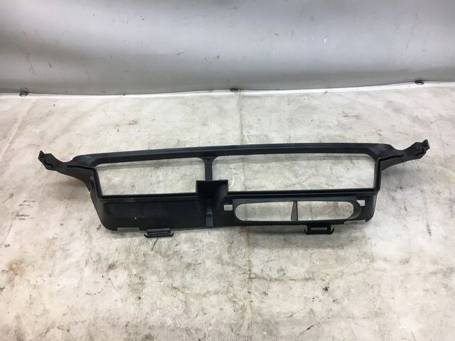 VOLVO S60 V70 KIEROWNICA WLOT POWIETRZA 9190500