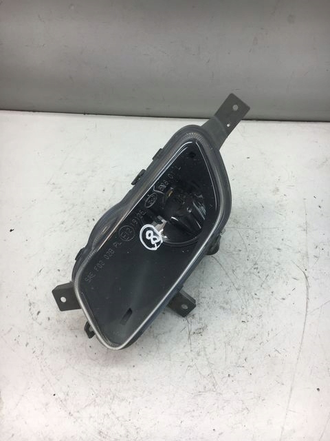 VOLVO V70 HALOGEN LEWY 8693347