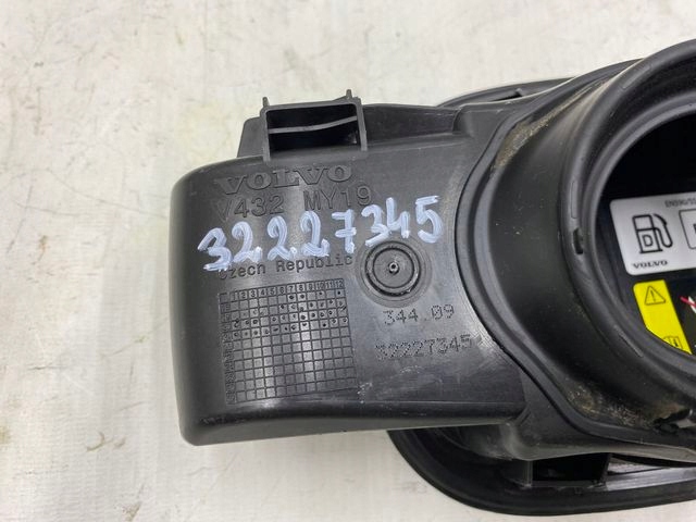 ba5271c2439691c3838c4e1057a8