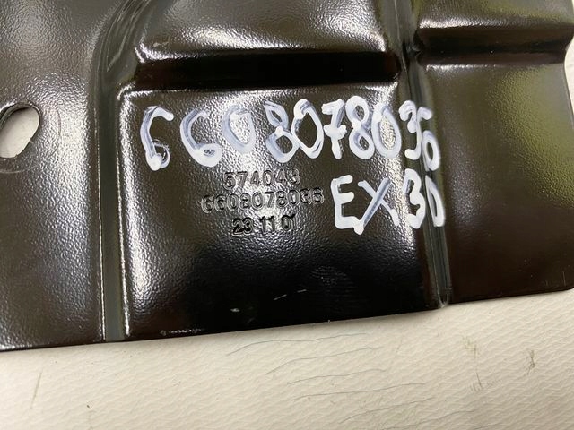016ad5784a6baaa141940146cc41