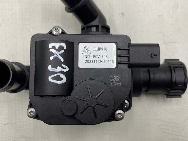 40d2427e44e7a43171d4d3cf4794